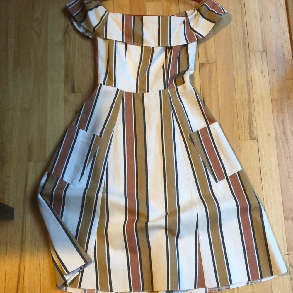 vacation dress